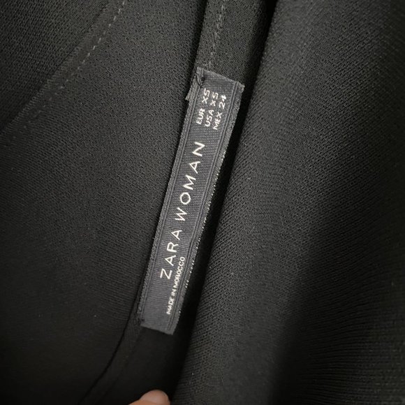 Zara Woman black A-symmetrical top - Picture 3 of 5